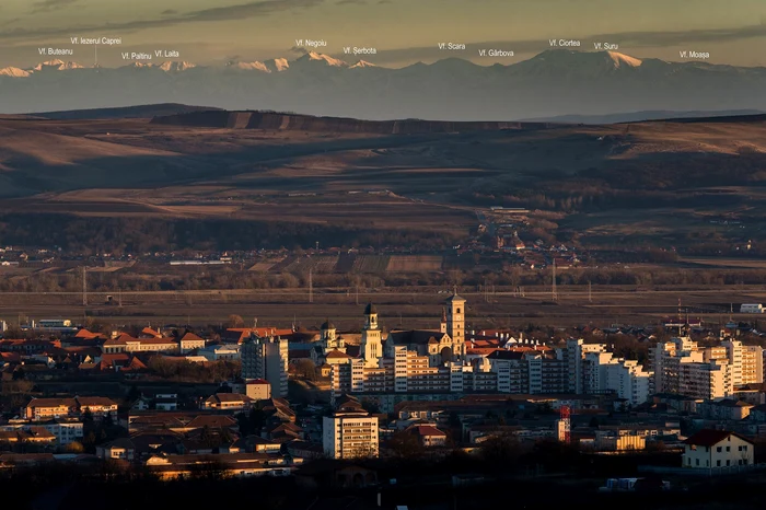 Creasta Munților Făgăraș FOTO Daniel Morar