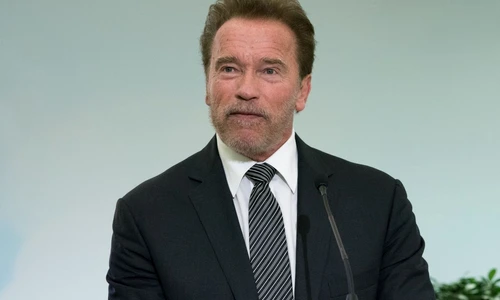 Arnold Schwarzenegger jpg