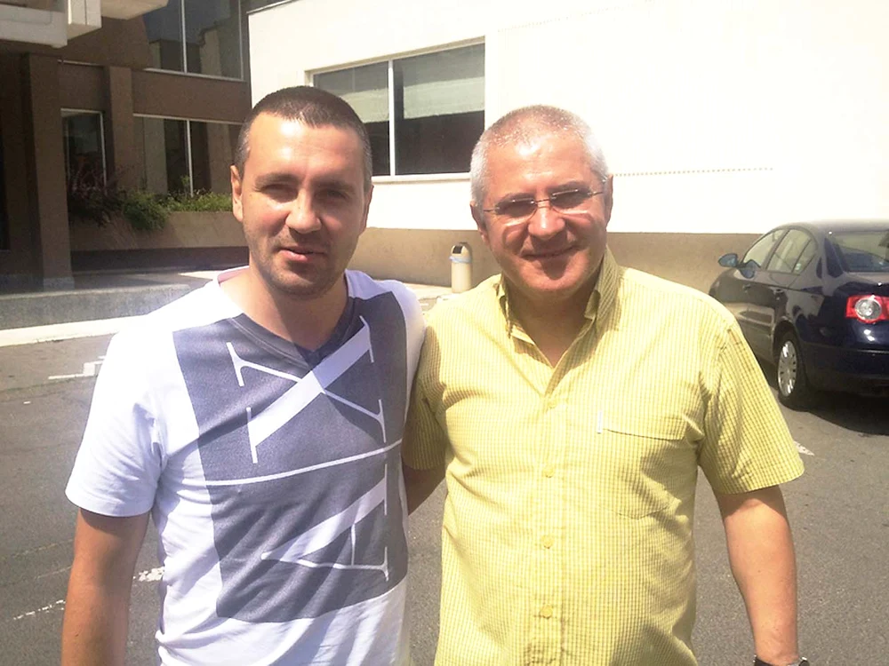 Legenda giuleştenilor s-a stins ieri din viaţă din cauza unui cancer hepatic declanşat de stresul în care a lucrat ultima perioadă la club