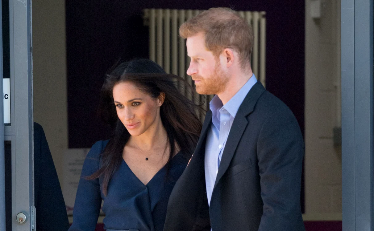 Prinţul Harry nu a aceeptat propunerea soţiei, Meghan Markle, de a o aduce pe soacră lângă eiFoto: Guliver splashnews