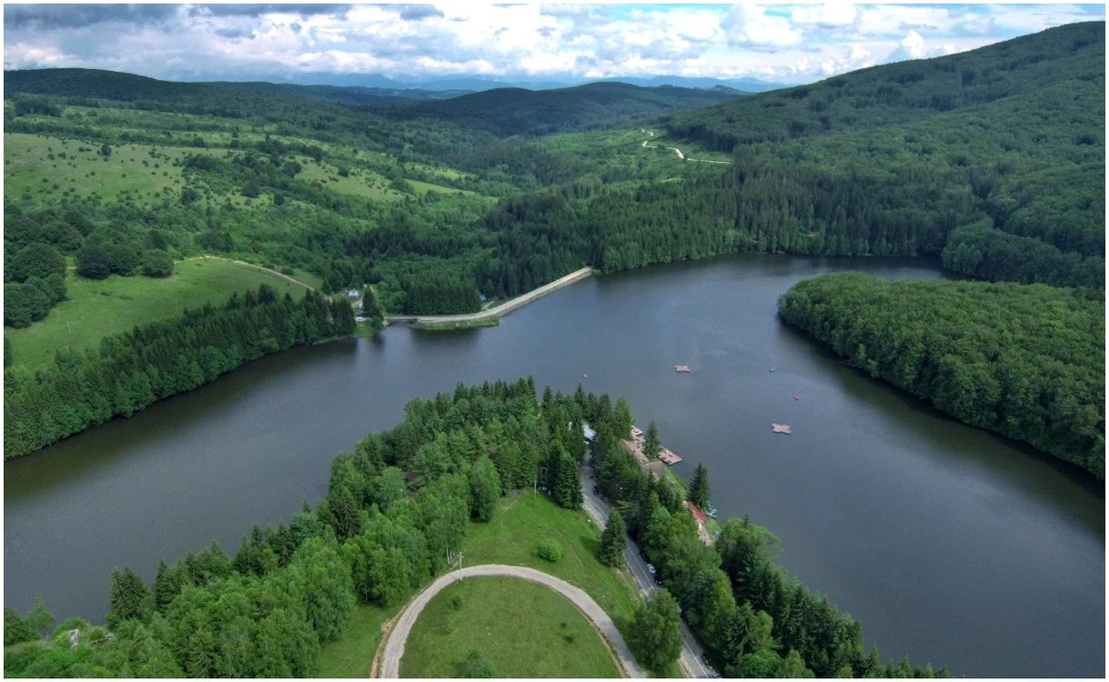 Lacul Trei Ape.