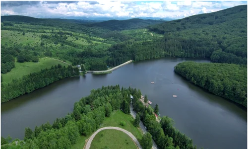 lacul trei ape jpg