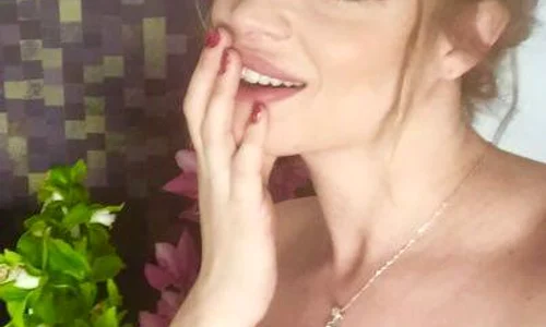 valentina pelinel jpeg
