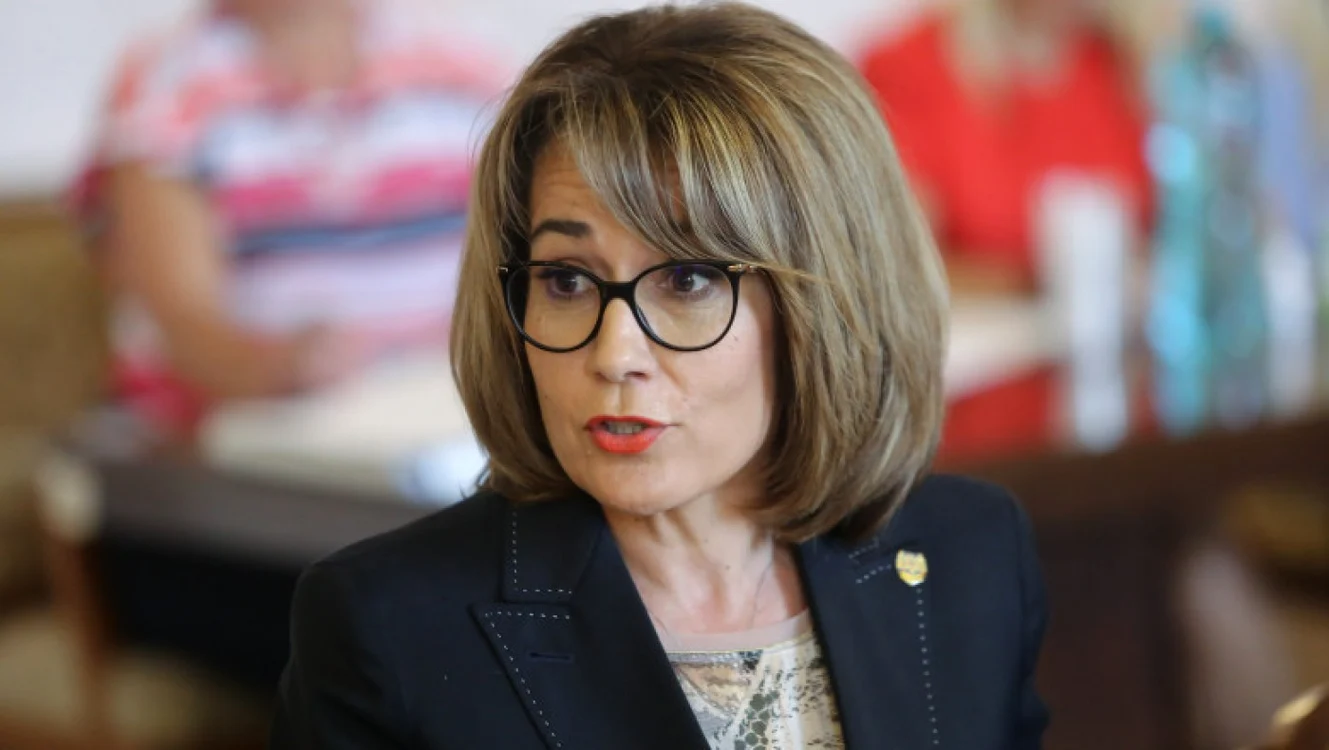 Senatoarea Nicoleta Pauliuc s-a implicat activ în adoptarea planului anticancer Foto: Arhivă