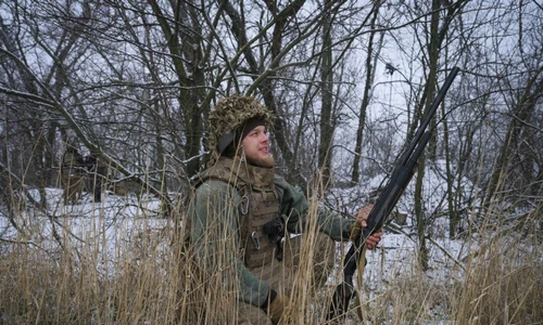 Soldați ucraineni pe frontul din Donețk FOTO EPA EFE jpg