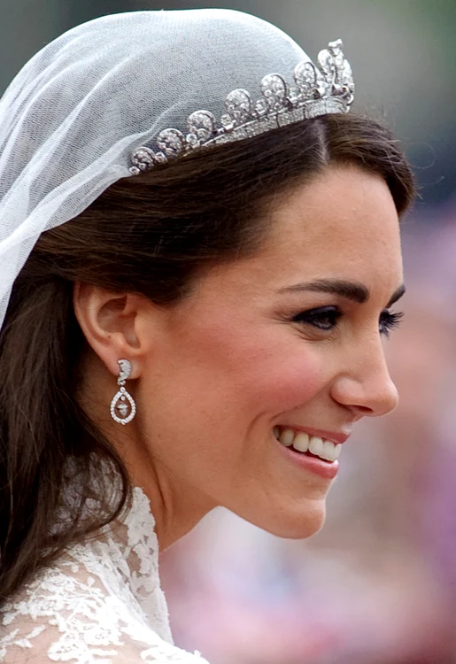 
    Kate Middleton mireasă  