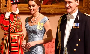 Kate Middleton obișnuiește să poarte des coroanele din colecția familiei regale britanice jpeg