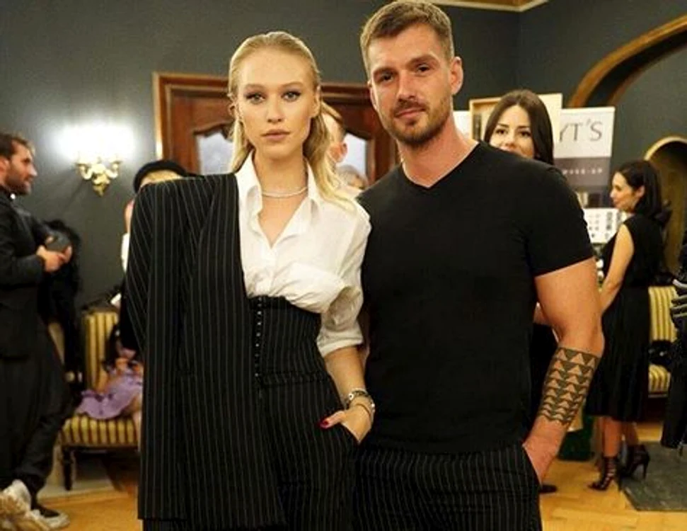 
    Gina Chirilă și Bogdan VlădăuFoto Instagram  