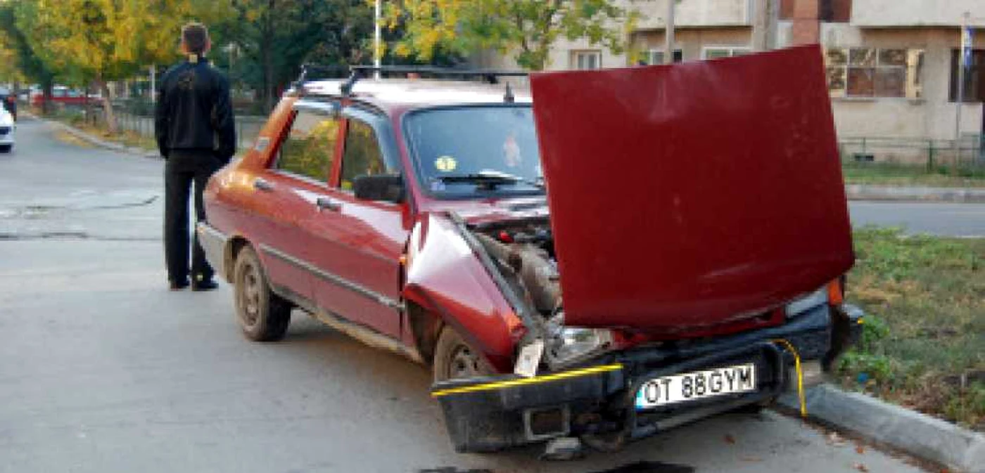 Slatina: Accident pe strada Cuza Vodă