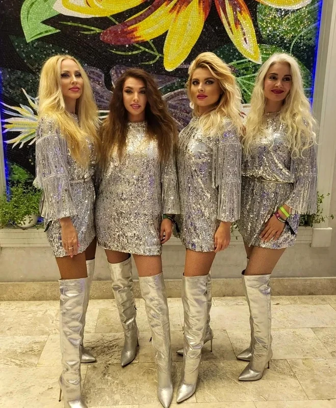 De când s-a reunit, trupa A.S.I.A cântă doar la festivalurile și evenimentele mari