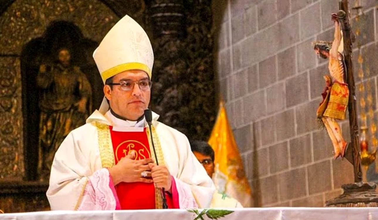 Episcopul Ciro Quispe López și-a dat demisia FOTO: X