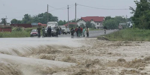 viituri prognoza meteo inundatii hidrologi avertizare meteo prognoza cod galben jpeg