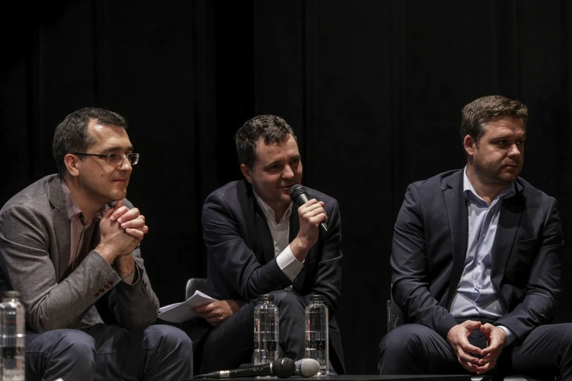 Vlad Voiculescu, Nicuşor Dan şi Ciprian Ciucu ar putea conduce Capitala  Inquam Photos/ Octav Ganea