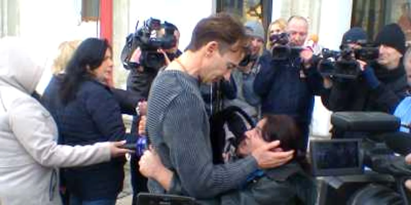Radu Mazăre era aşteptat la primărie de votanţii din cartierul Henri Coandă Foto A.B.