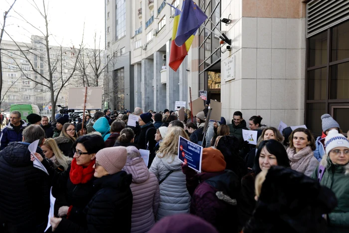 Medicii și-au cerut drepturile în stradă. Sursa foto: arhivă