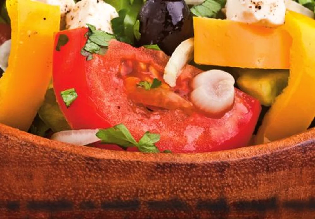 1365605733 9114salata 20greceasca jpeg