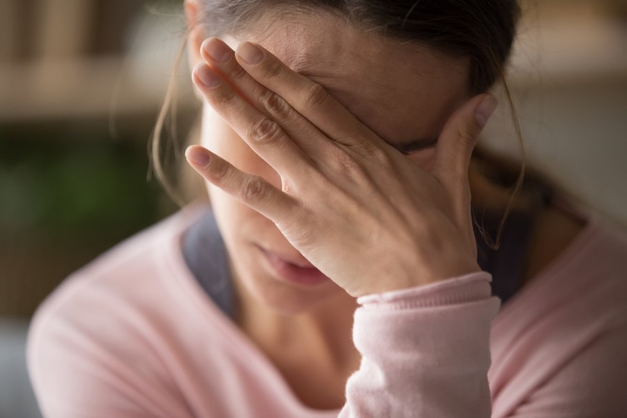Fenomenul îngrijorător care macină sănătatea românilor. Grija zilei de mâine, problema care generează afecțiuni grave