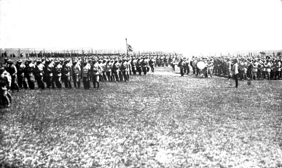 Armata Română la intrarea în Primul Război Mondial (sursa: Gogu Negulesco, Rumania's sacrifice, New York Century Co, 1918)