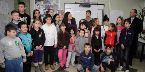 Copii de români din Valea Timocului - Serbia