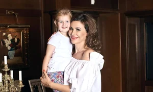 Viața de familie este completă pentru Viorel Cataramă  și Adina Alberts de când au devenit părinți jpeg
