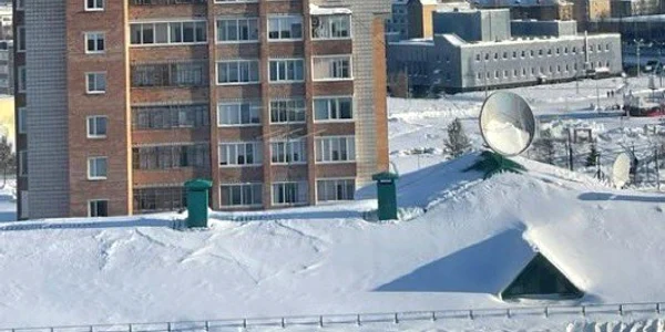 Atac rafinarie din Vogograd FOTO X jfif