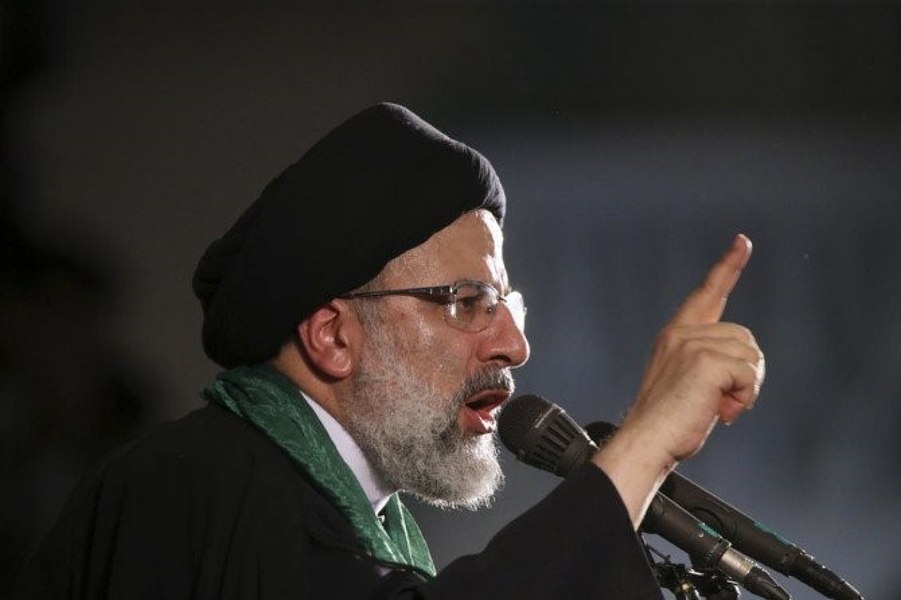 Iranul nu va declanşa un război, dar va răspunde la intimidări, susţine preşedintele Ebrahim Raisi