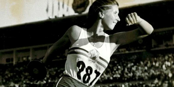 Calendar 9 ianuarie: 1998   A murit atleta Lia Manoliu, prima sportivă din lume care a participat la șase ediții consecutive ale Jocurilor Olimpice jpeg
