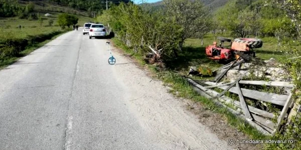 tractor rasturnat