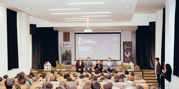 Centenarul Încoronării la Chișinău  FOTO Eduard Anton jpeg