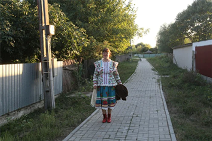 Valentina Cărbunescu face parte din corul RusalkaFoto: Mihai Ionescu