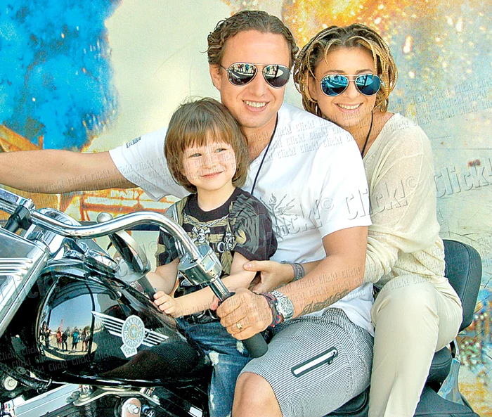 
    Borcea stă cu Alina la Miami  