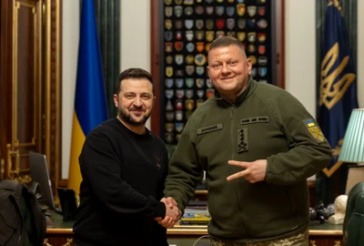 Volodimir Zelenski si generalul Zalujnii FOTO X @ZelenskyyUa jpg
