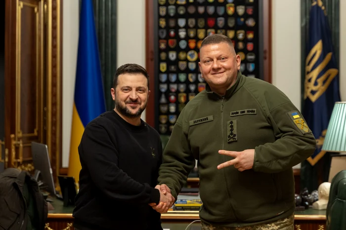 Volodimir Zelenski și generalul Zalujnîi FOTO X @ZelenskyyUa