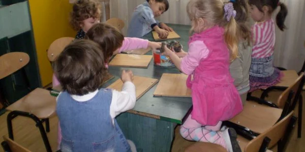 De aceşti bani vor beneficia 40 de grădiniţe din ţară