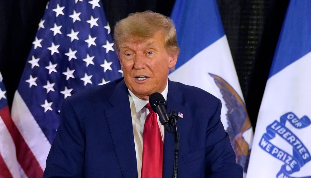 Alegeri americane în vremuri tulburi ale democrației: cazul Trump, între descalificare și arestare
