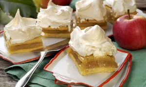 Apple Fancy Cakes with Bezé jpeg