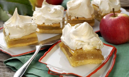 Apple Fancy Cakes with Bezé jpeg