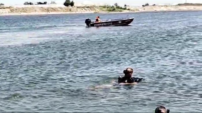 trupurile celor doi copii au fost găsite la 20 m de mal FOTo: captura video