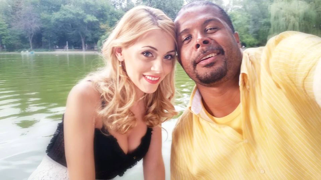 Cabral și Andreea Ibacka, la o plimbare prin parcFoto: Arhiva personală
