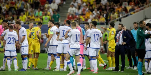 Incidente la meciul de fotbal dintre Romania si Kosovo din preliminariile campionatului European 2024 FOTO Inquam Photos George Calin (6) jpg