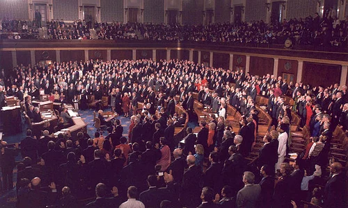 640px 108th Congress being sworn in jpg