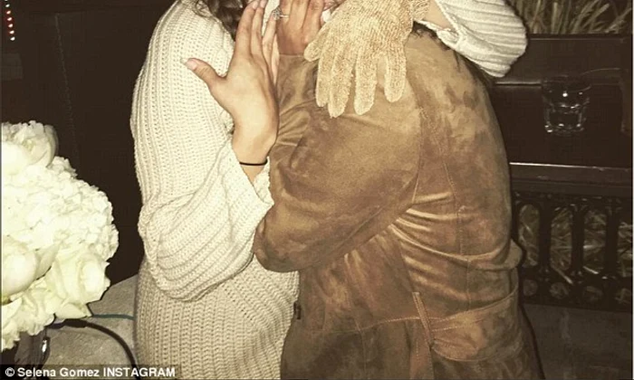selena gomez beata jpeg