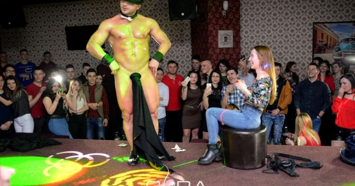 show erotic vaslui