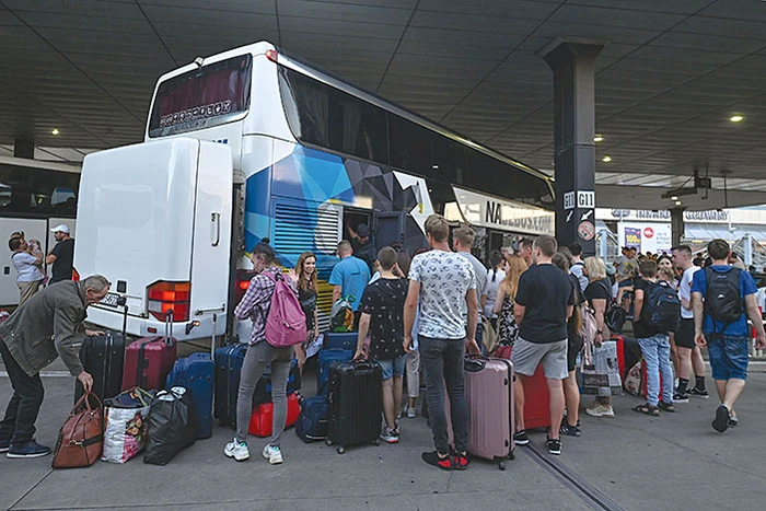 Milioane de ucraineni au fugit din calea războiului, din februarie până acum. Foto: profimedia