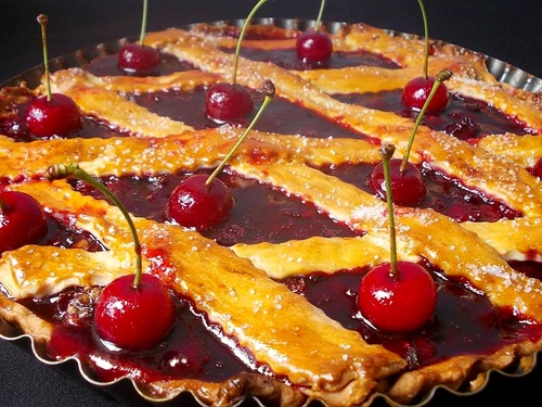 tarta cu visine jpeg