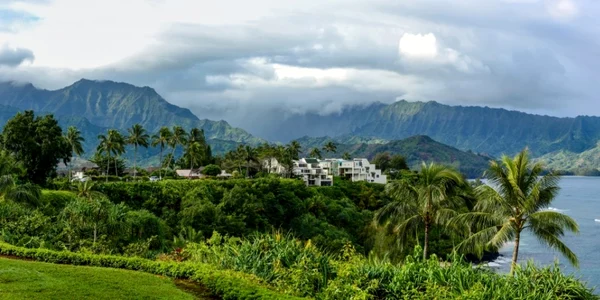 Insula Kauai din Hawaii unde Mark Zuckerberg deţine sute de hectare de pământ FOTO SHUTTERSTOCK