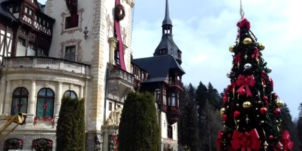 castelul peles decorat de craciun pentru film foto diana frincu