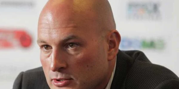 Arpad Paszkany se poate gândi linştit la fotbal