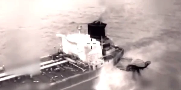 Forțele armate ale Statelor Unite au interceptat și abordat un al cincilea petrolier FOTO: X/@Southcom