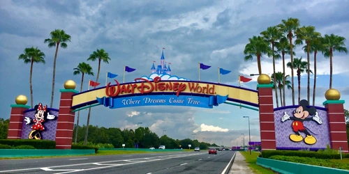 Intrarea în parcul Disney World din Orlando _Florida FOTO Shutterstock